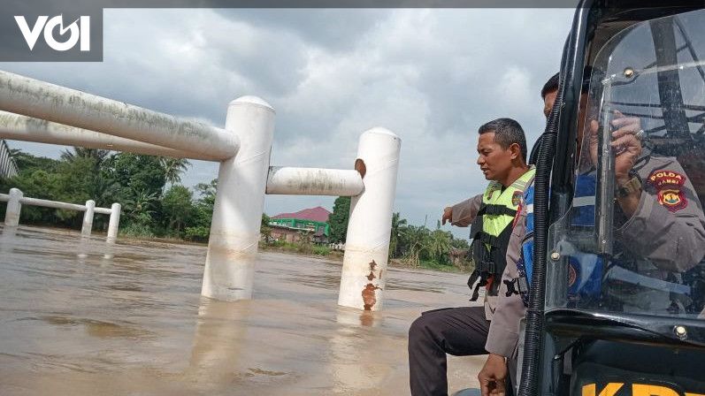 Polisi Jambi Tetapkan Satu Tersangka Insiden Tongkang Tabrak&nbsp;Jembatan