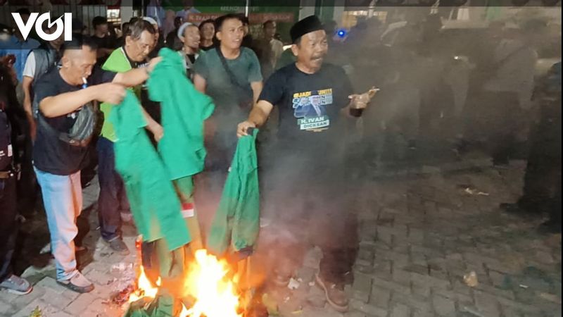 Tak Puas Dobrak Pintu dan Bakar Atribut di Menteng, Ratusan Kader PPP Tasikmalaya Ancam&nbsp;DPP